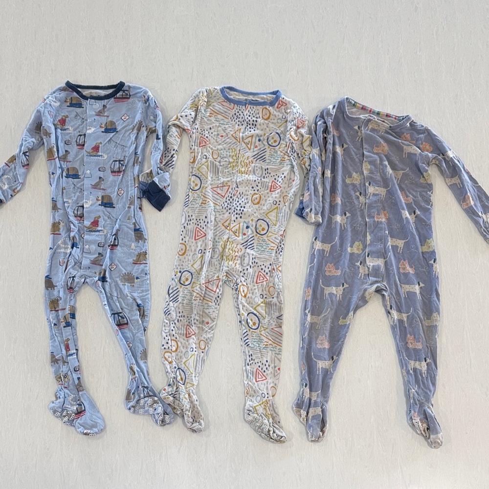 Magnetic Me Modal Footed Onesies lot of 3 12-18 month